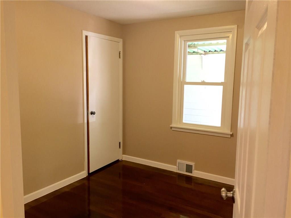 1427 Old Butler Road New Castle, PA 16101 - Photo 11 of 15