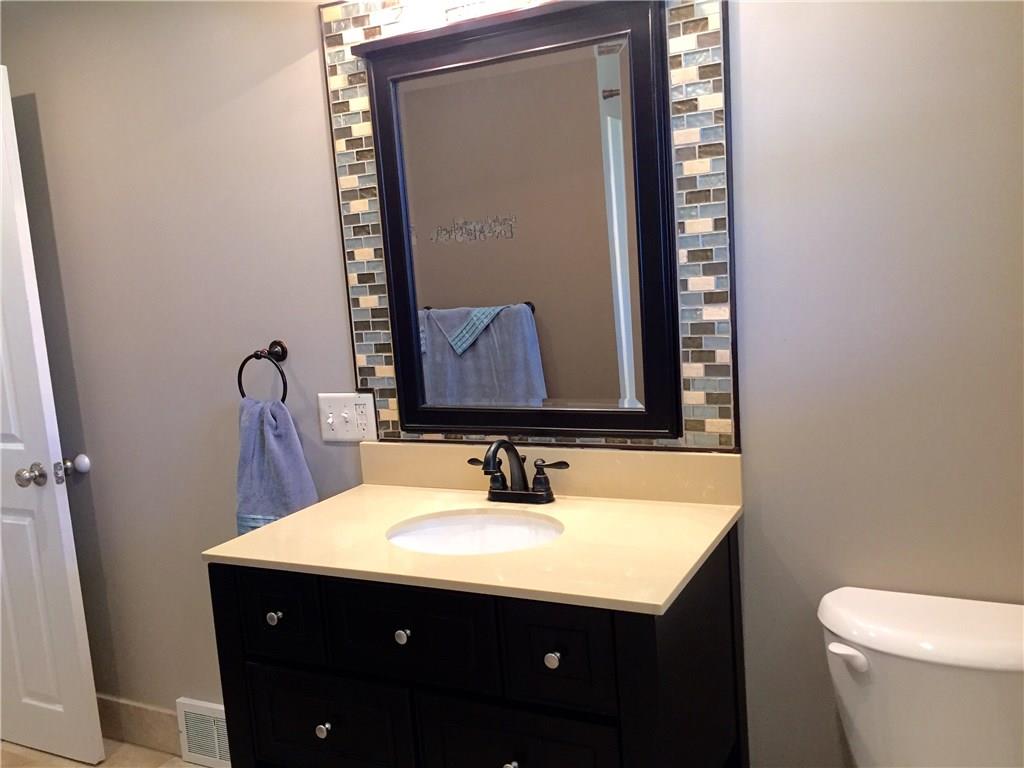1427 Old Butler Road New Castle, PA 16101 - Photo 6 of 15
