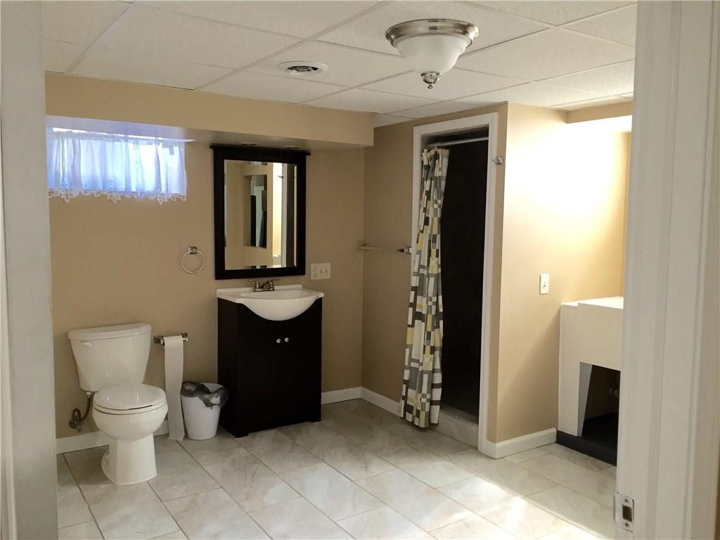 1427 Old Butler Road New Castle, PA 16101 - Photo 7 of 15