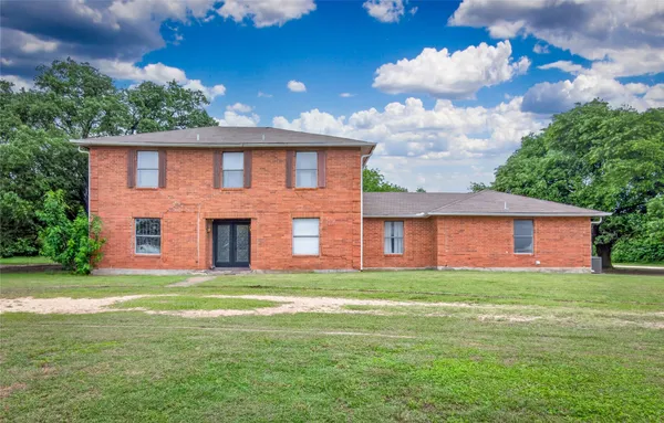 $399,000 | 1405 Southwood Hills Drive, Taylor, TX 76574