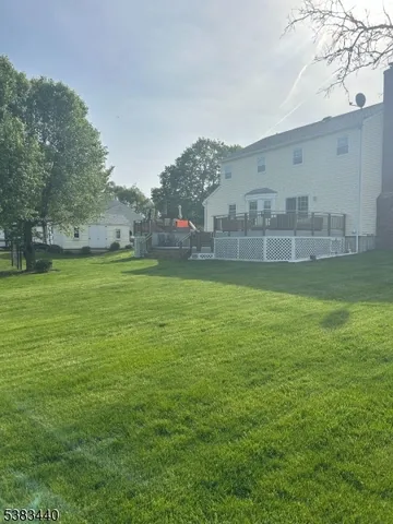 $825,000 | 10 Fredrick Court, Hillsborough, NJ 08844