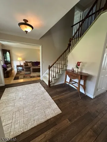 $825,000 | 10 Fredrick Court, Hillsborough, NJ 08844