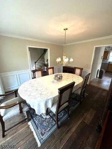 $825,000 | 10 Fredrick Court, Hillsborough, NJ 08844