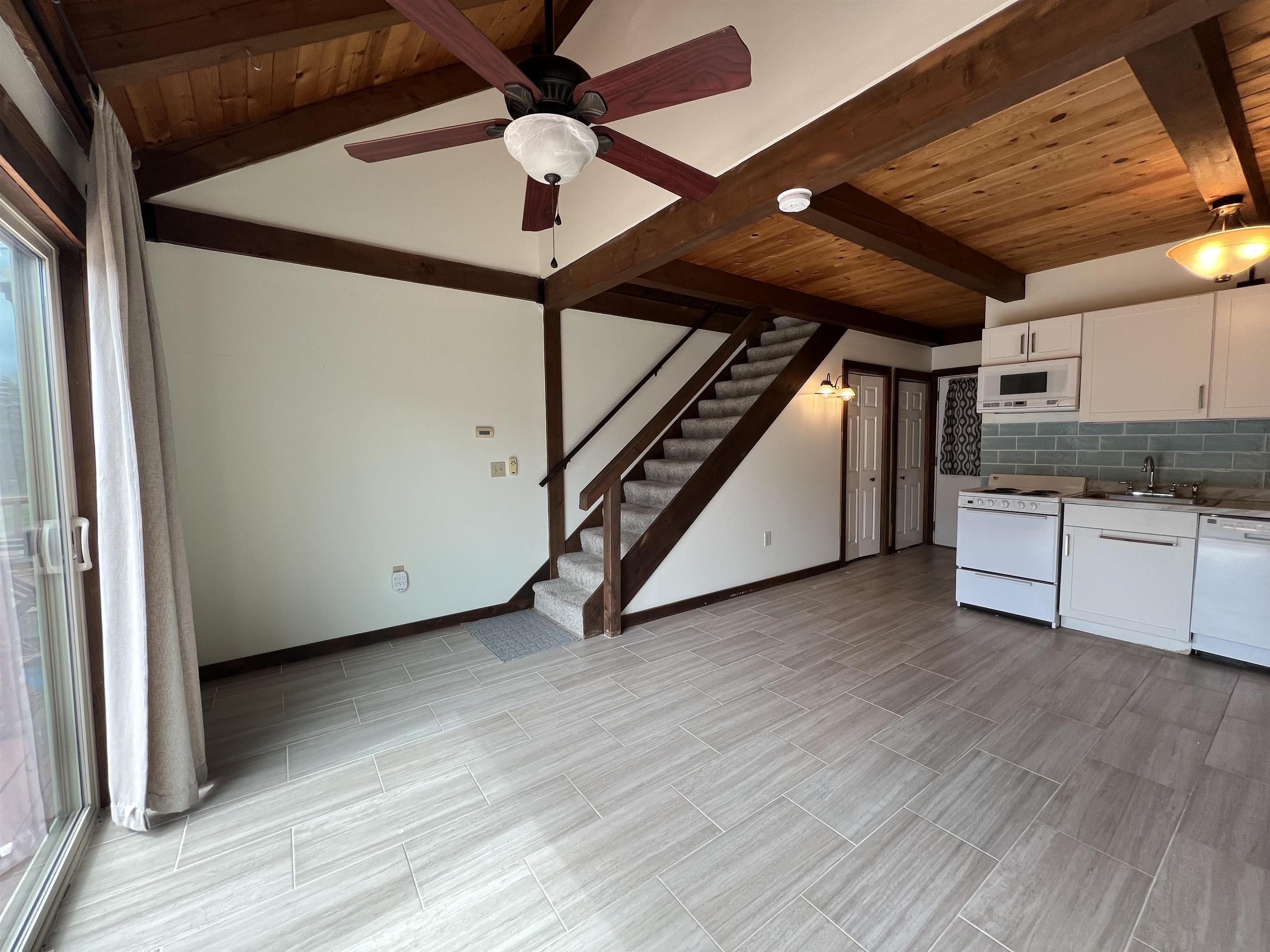 576 Francestown Road, Unit 13 Bennington, NH 03442 - Photo 13 of 20