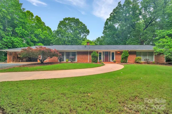 $479,000 | 514 Wood Street, Troy, NC 27371