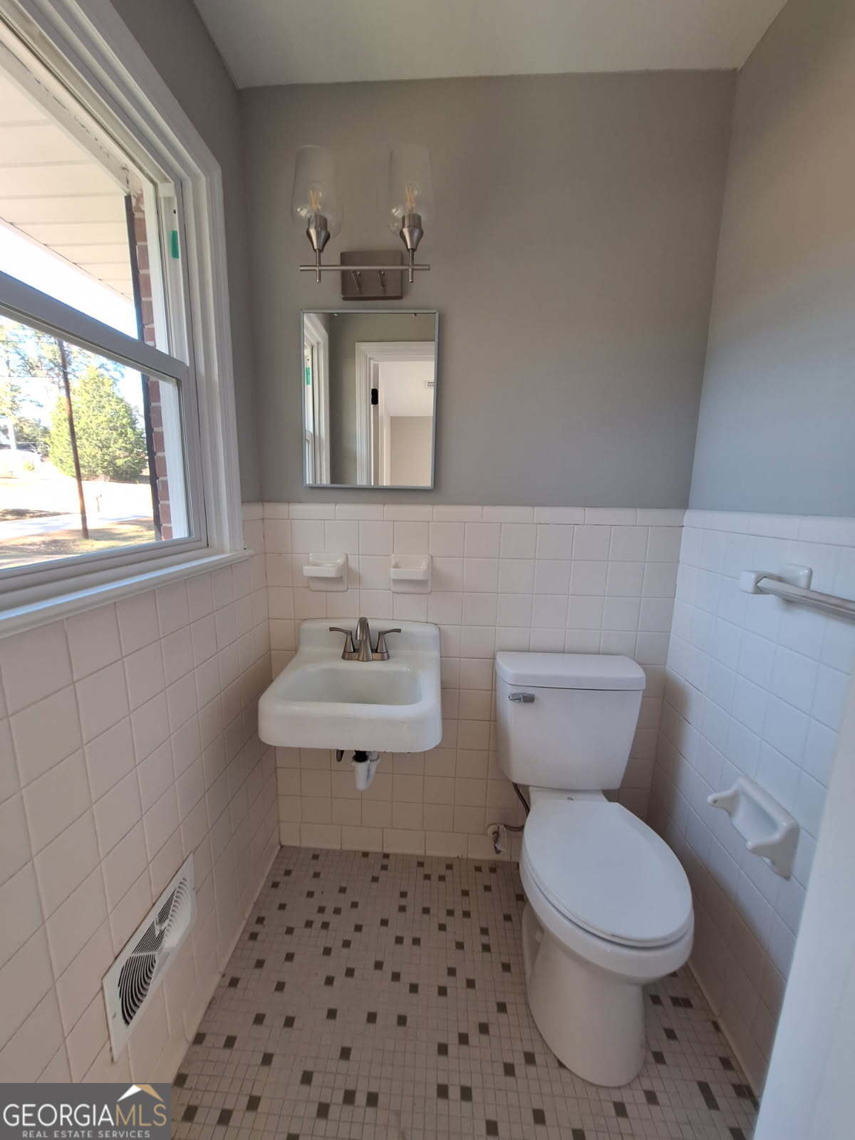 105 Birch Street Valley, AL 36854 - Photo 30 of 34