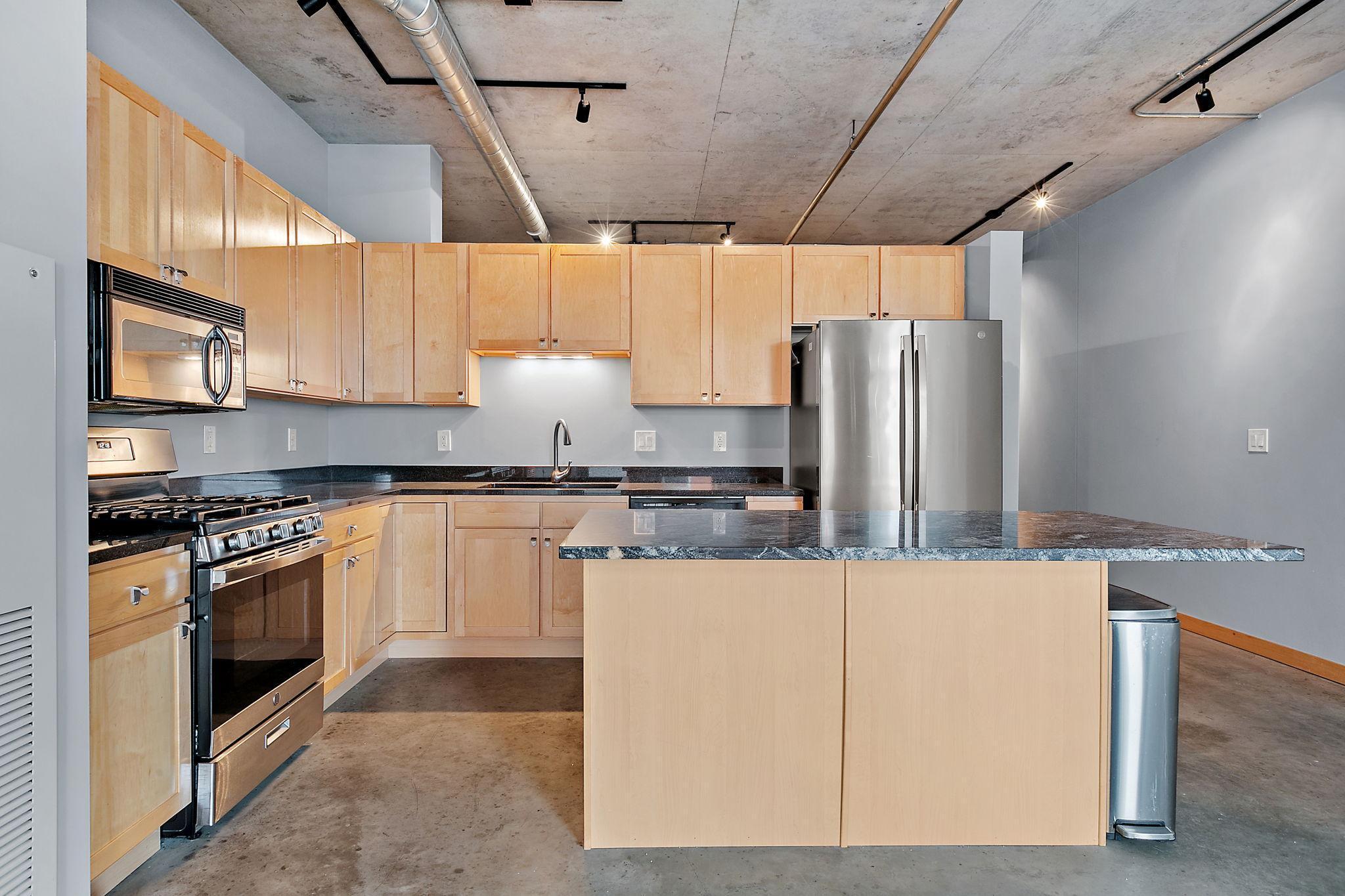 720 North 4th Street, Unit 403 Minneapolis, MN 55401 - Photo 4 of 27