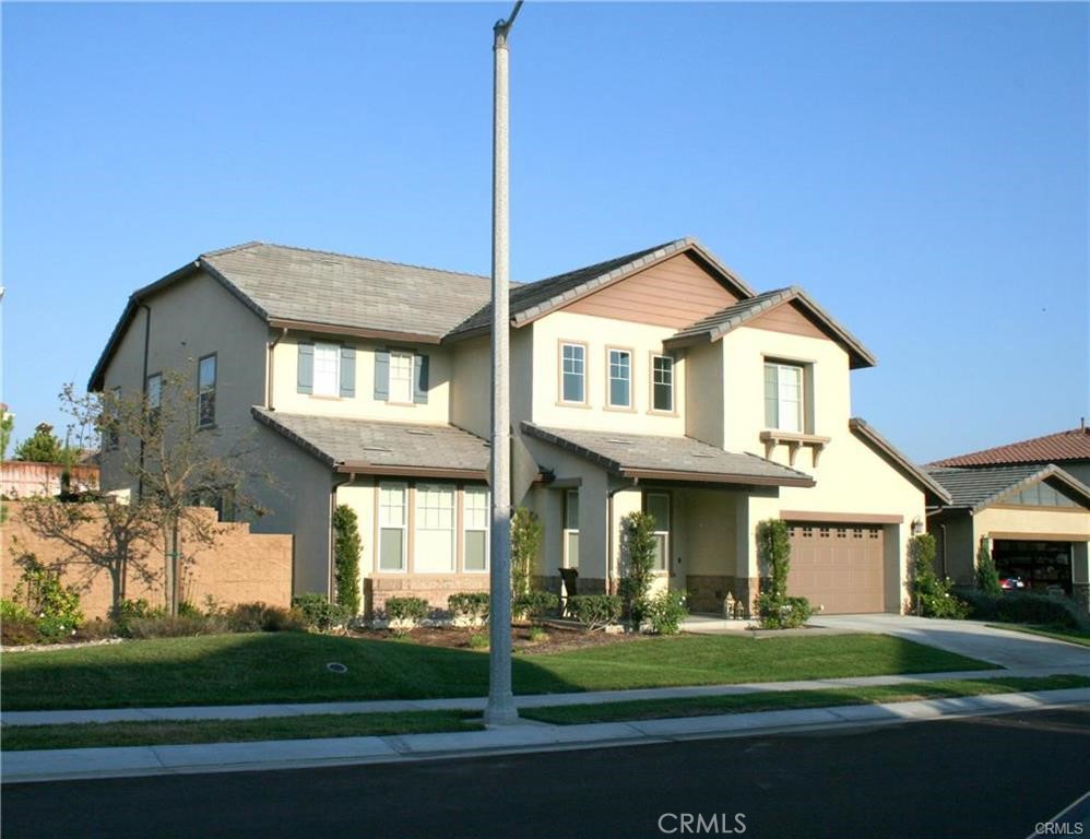 10926 Playa Del Sol Riverside, CA 92503 - Photo 2 of 18 Front House