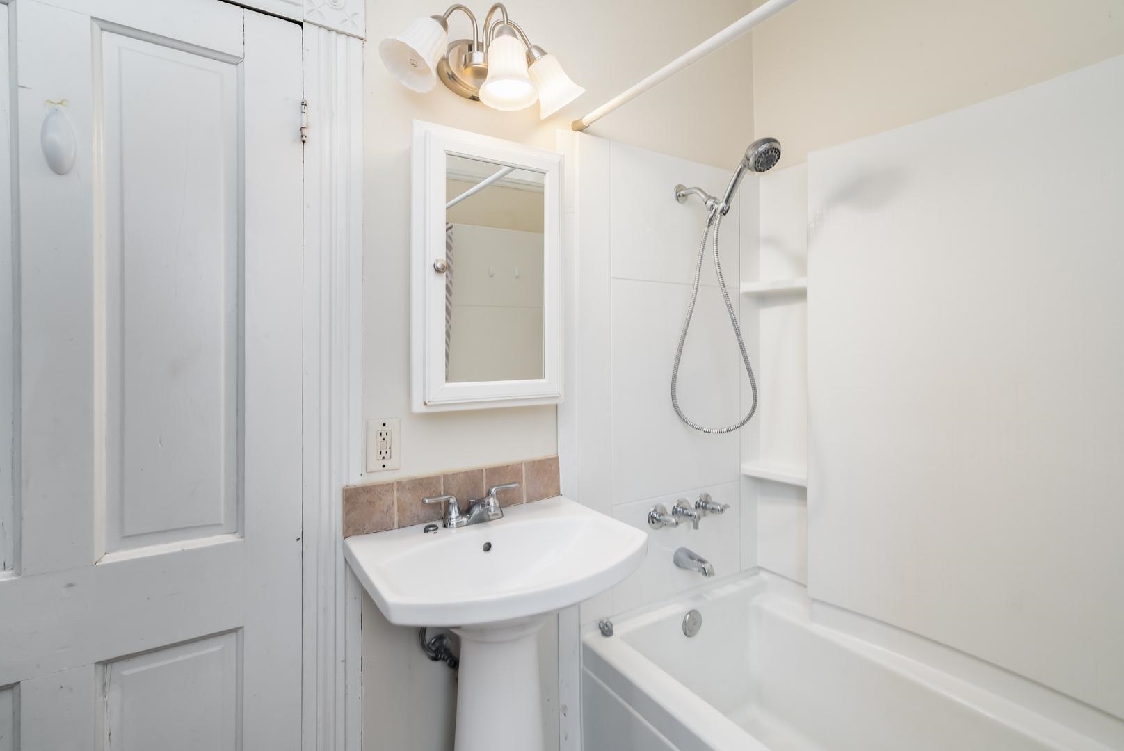 805 Pine Street Halstead, KS 67056 - Photo 17 of 32