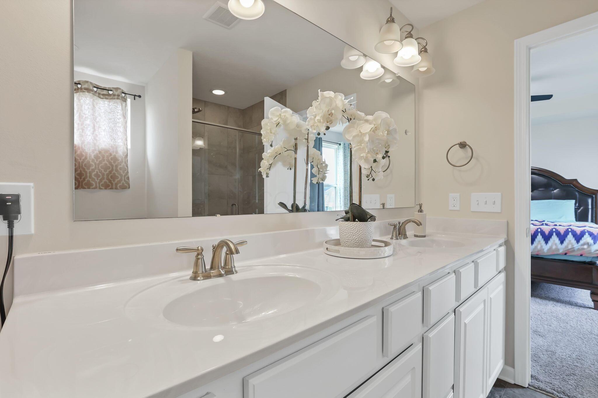 694 Eagle Walk Road Delaware, OH 43015 - Photo 38 of 64 55-web-or-mls-G02A8734