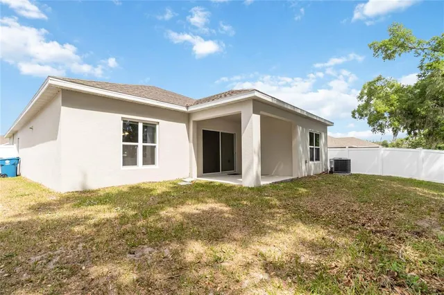 $2,350 | 928 Avenal Lane, Davenport, FL 33837