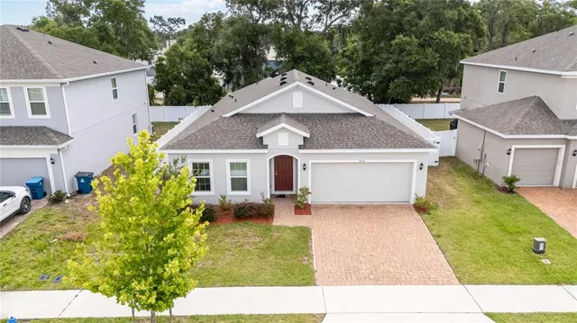 $2,350 | 928 Avenal Lane, Davenport, FL 33837