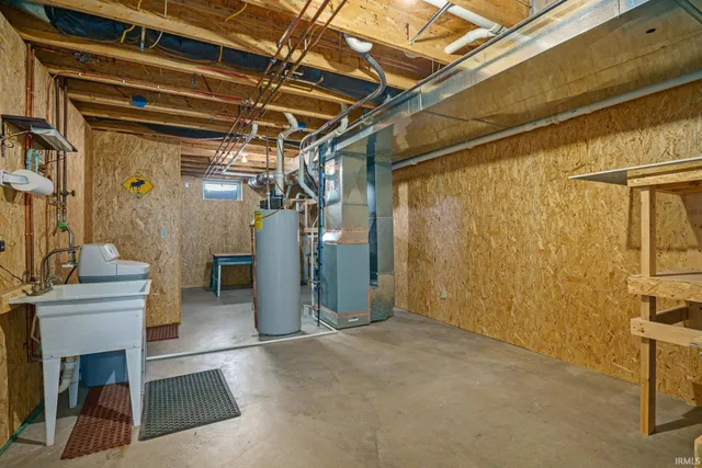 $342,500 | 1235 Mintcrest Drive, Goshen, IN 46526