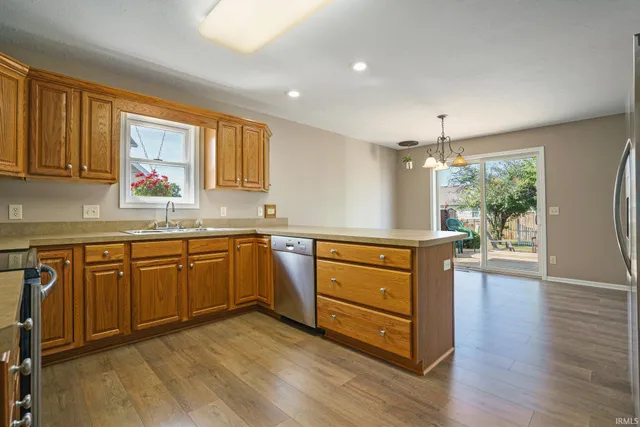 $342,500 | 1235 Mintcrest Drive, Goshen, IN 46526