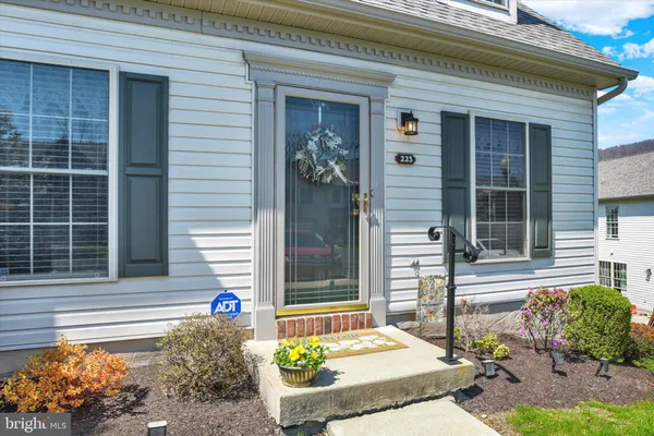 $245,000 | 225 Saddle Ridge Drive, Harrisburg, PA 17110