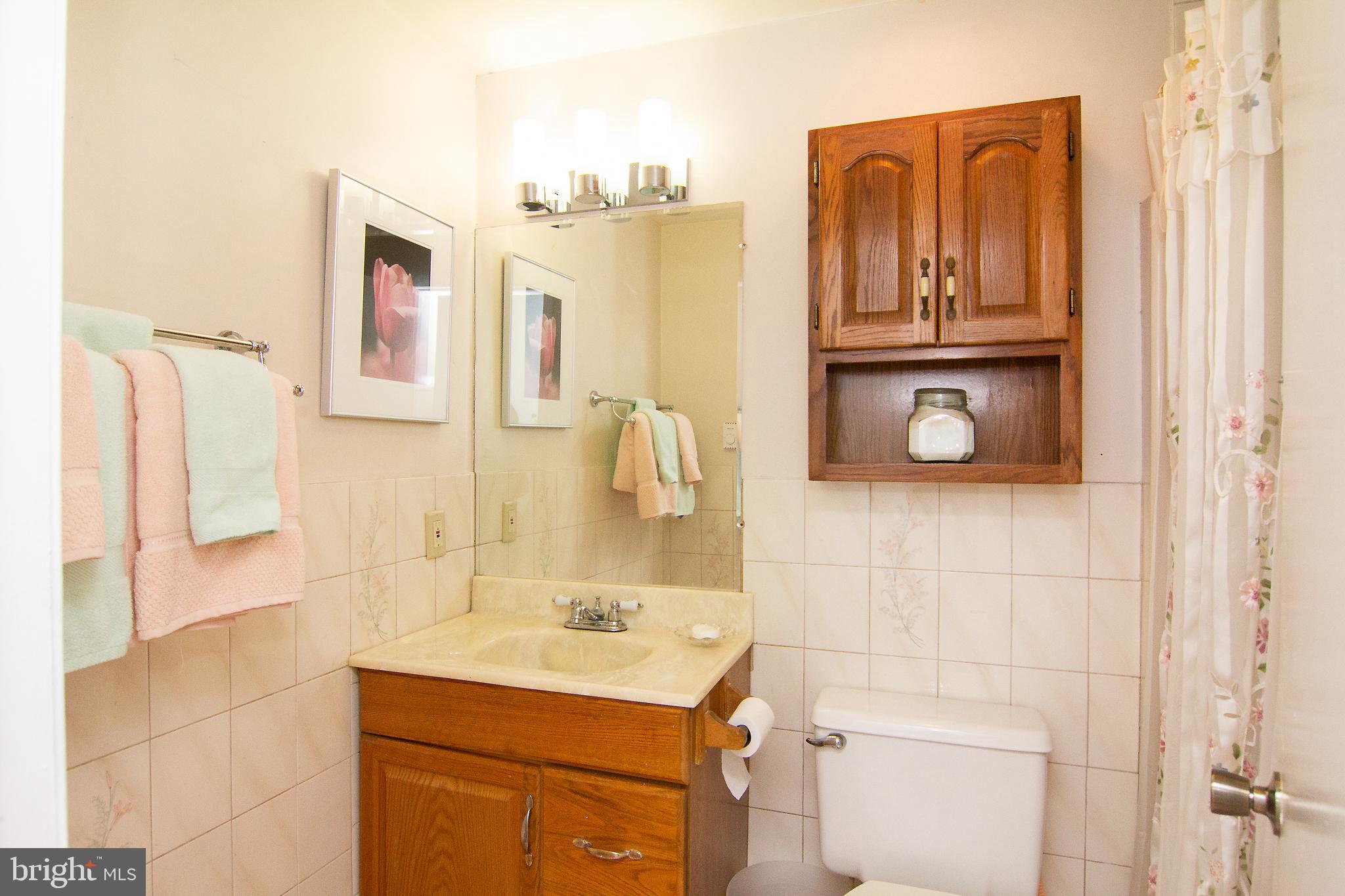 8124 Conduit Road Baltimore, MD 21234 - Photo 19 of 30 BATH FULL