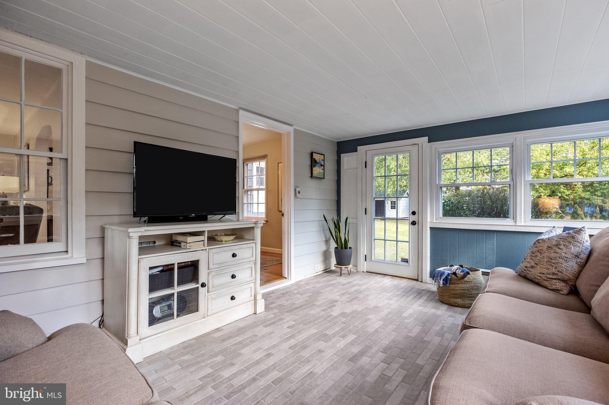 1802 Wrightfield Road Yardley, PA 19067 - Photo 19 of 44