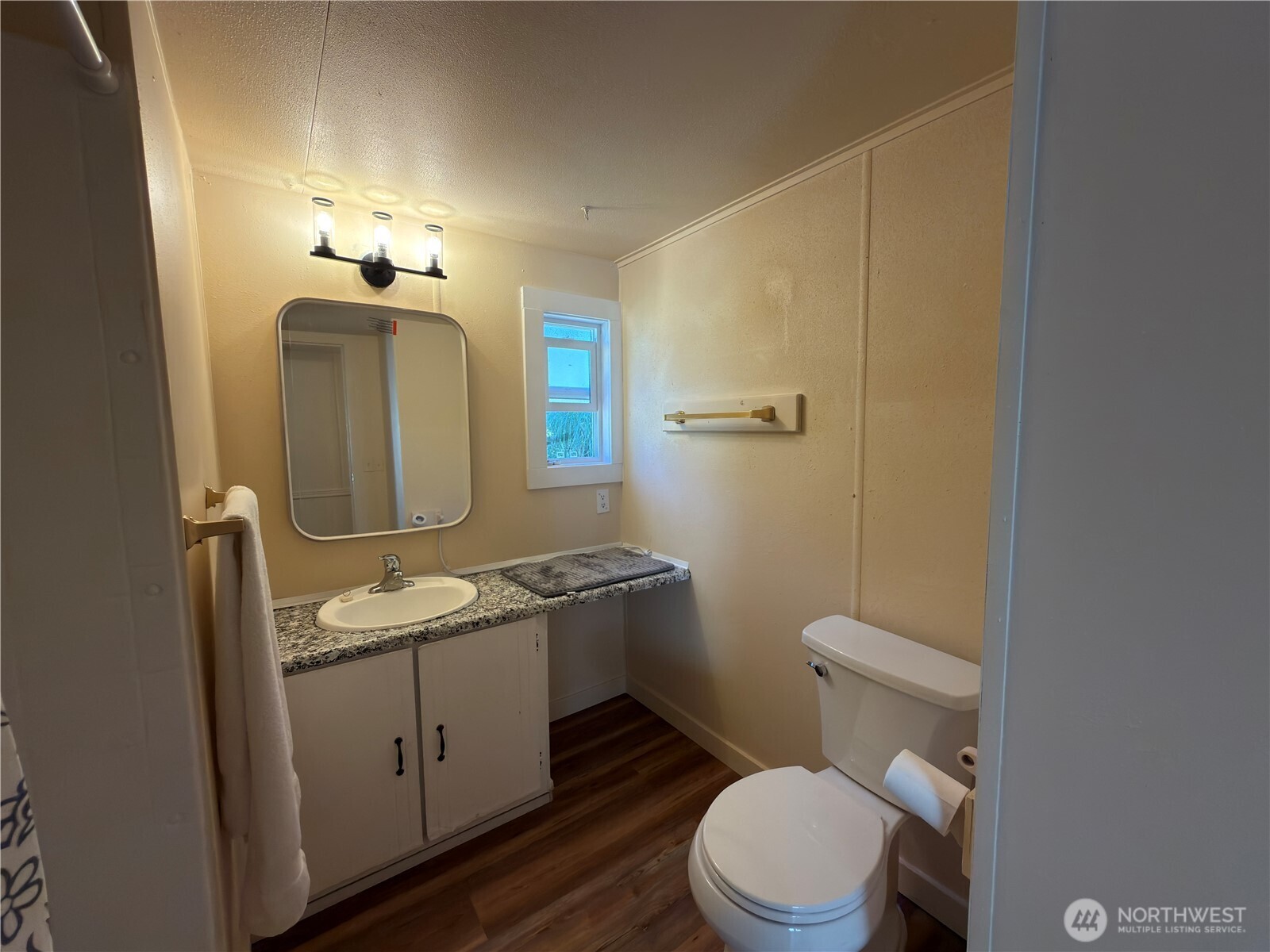 274 Deer Park Road Port Angeles, WA 98362 - Photo 14 of 26