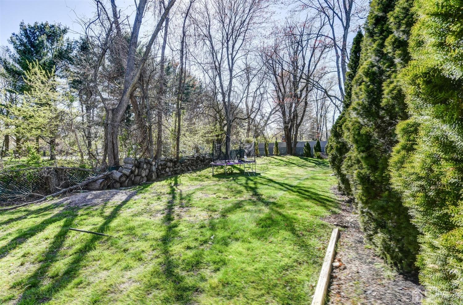 8 Innes Road East Brunswick, NJ 08816 - Photo 28 of 32