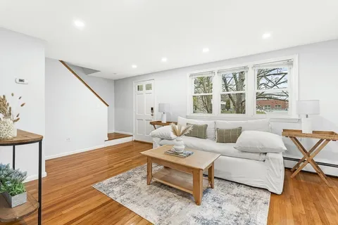 $649,000 | 2 George Road, Unit 2, Winchester, MA 01890