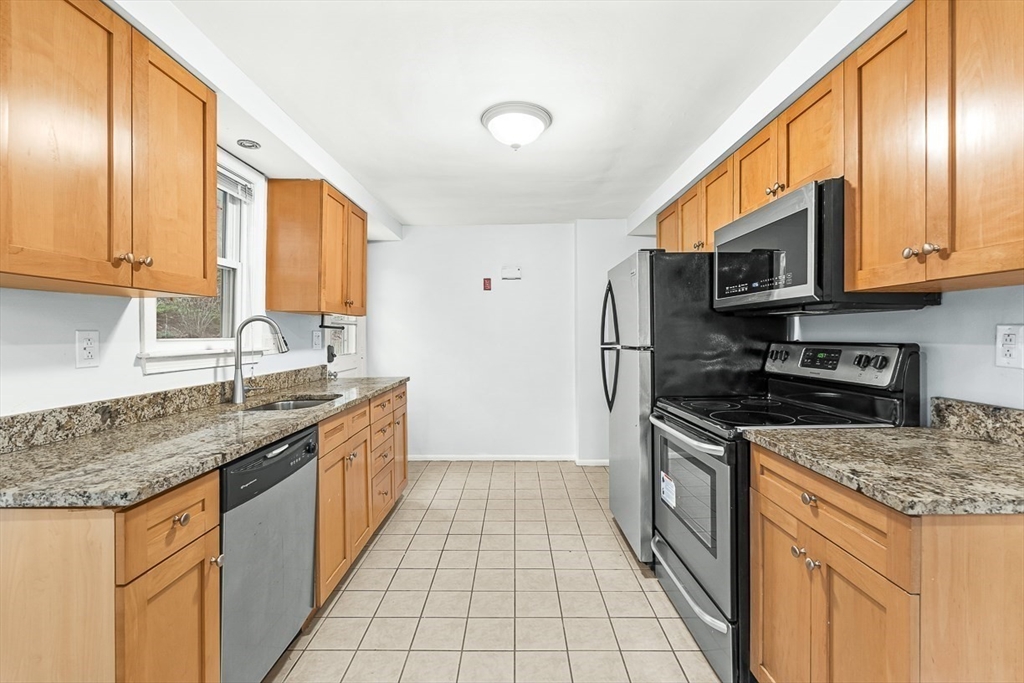 2 George Road, Unit 2 Winchester, MA 01890 - Photo 10 of 26