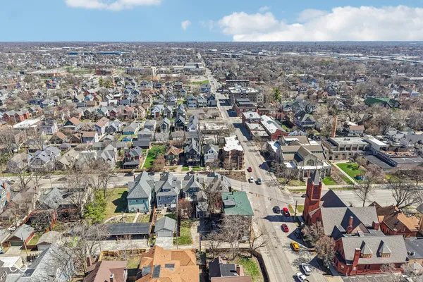 $650,000 | 1610 North Delaware Street, Indianapolis, IN 46202