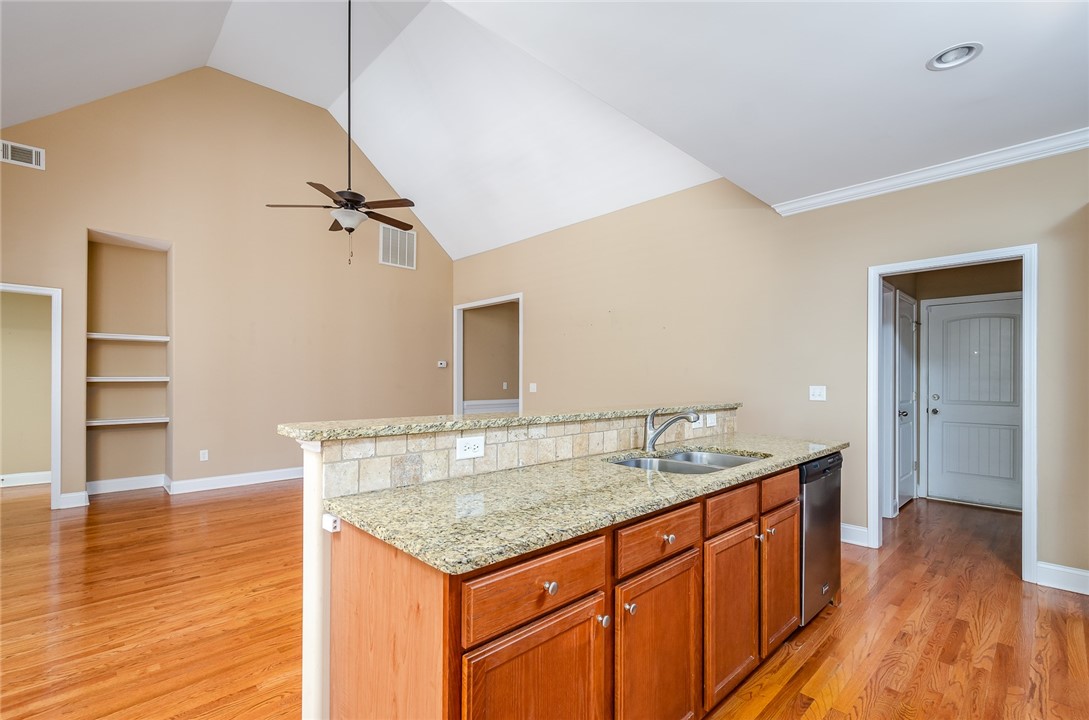 307 Wilkes Way Anderson, SC 29621 - Photo 12 of 33