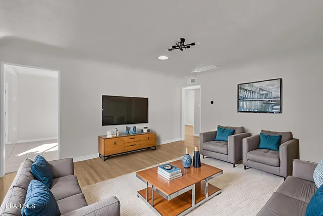 $189,000 | 7718 Parral Drive, El Paso, TX 79915