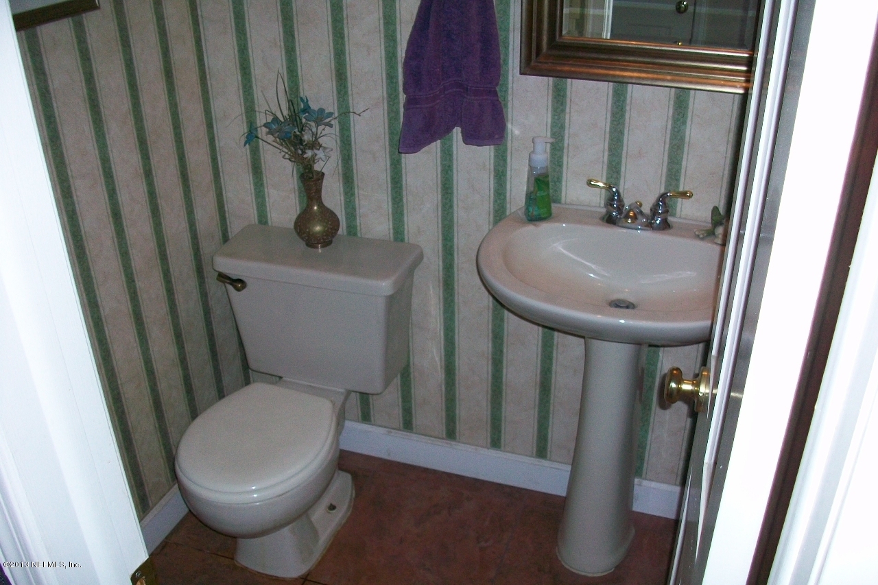 920 Ridgeway Court Orange Park, FL 32065 - Photo 17 of 23 Powder Room
