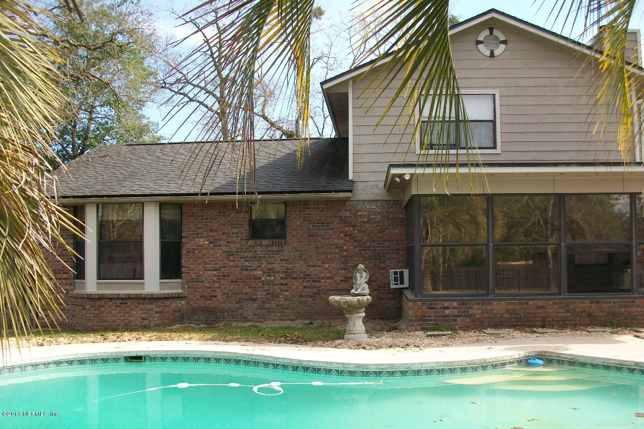 920 Ridgeway Court Orange Park, FL 32065 - Photo 2 of 23 Back of Home 3 & Pool