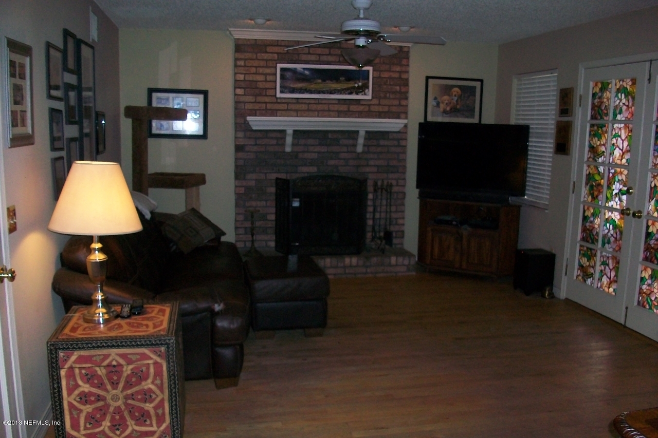 920 Ridgeway Court Orange Park, FL 32065 - Photo 4 of 23 Family Room