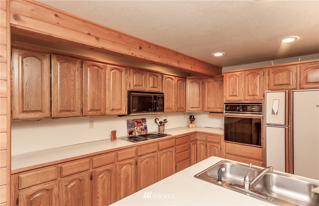 3110 Via Kachess Road Easton, WA 98925 - Photo 11 of 25 Gallery Image 11