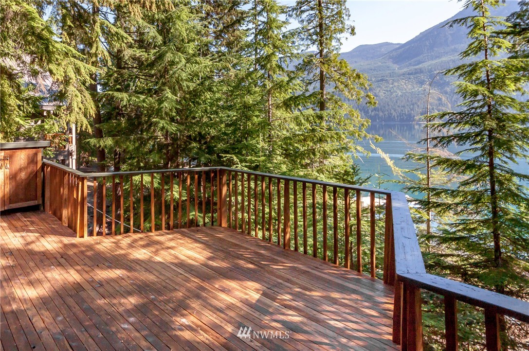 3110 Via Kachess Road Easton, WA 98925 - Photo 3 of 25 Gallery Image 3