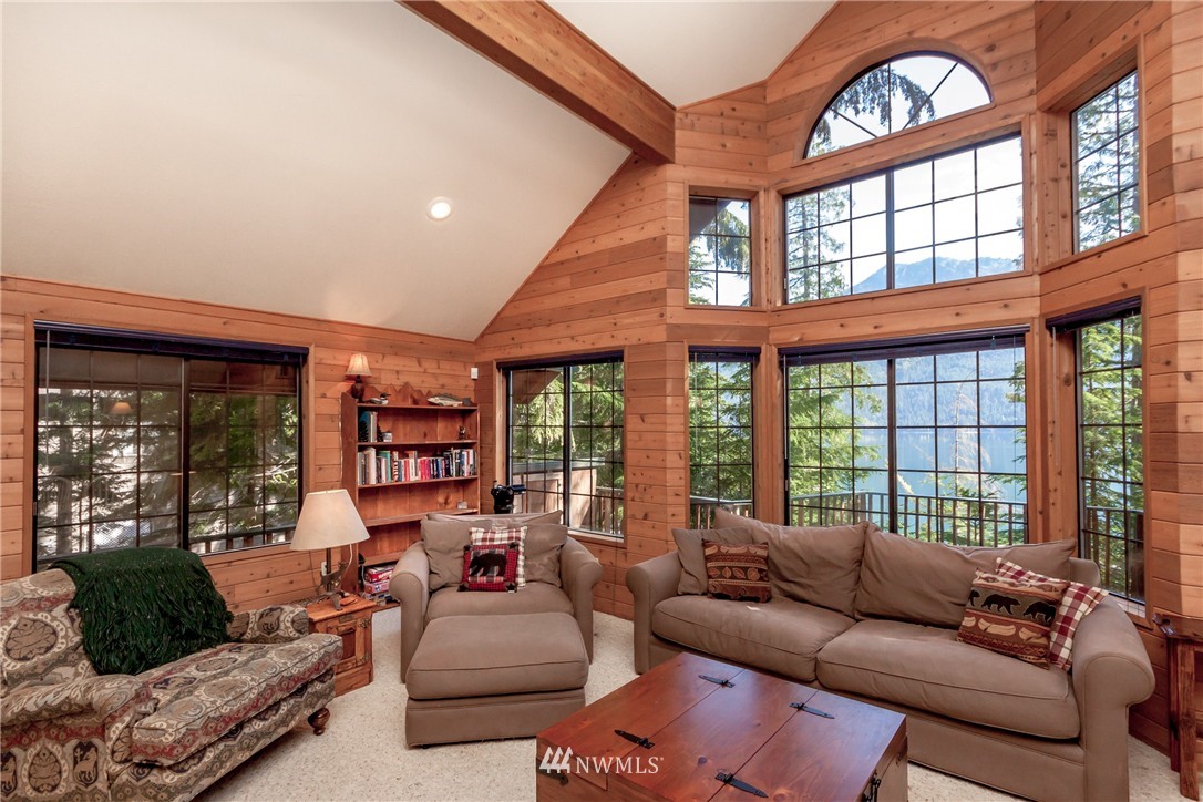 3110 Via Kachess Road Easton, WA 98925 - Photo 4 of 25 Gallery Image 4