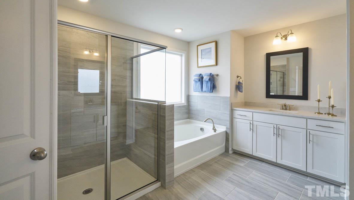 4224 Cross Timber Lane Raleigh, NC 27603 - Photo 9 of 39 Gallery Image 9