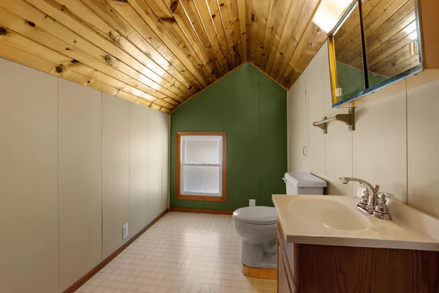 $209,000 | 2016 North 9th Street, Sheboygan, WI 53081