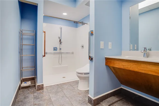 $499,900 | 279 Frost Hill Road, Plainfield, NY 13491