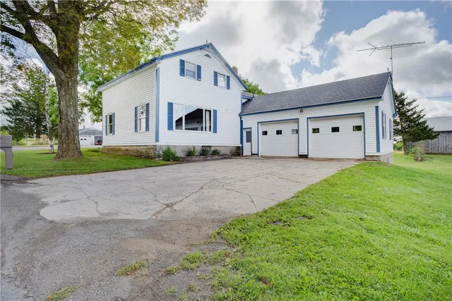 $499,900 | 279 Frost Hill Road, Plainfield, NY 13491