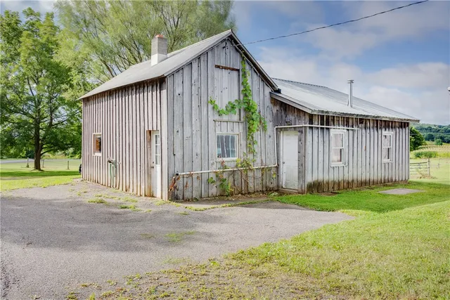 $499,900 | 279 Frost Hill Road, Plainfield, NY 13491