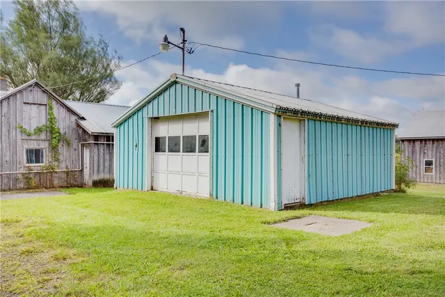 $499,900 | 279 Frost Hill Road, Plainfield, NY 13491