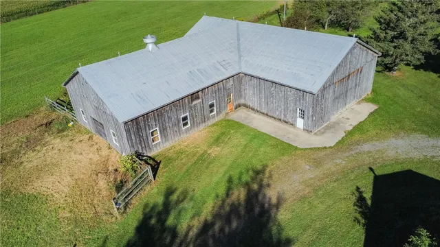 $499,900 | 279 Frost Hill Road, Plainfield, NY 13491