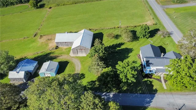 $499,900 | 279 Frost Hill Road, Plainfield, NY 13491