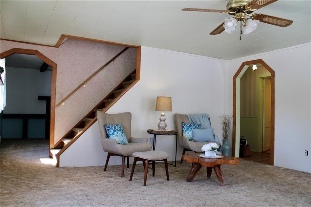 215 Amsler Road Sewickley, PA 15143 - Photo 4 of 24