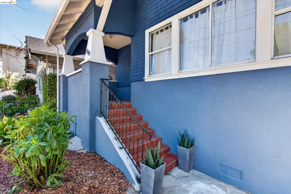$799,000 | 1538 Ashby Avenue, Berkeley, CA 94703