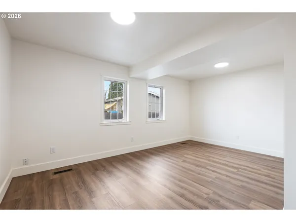 $570,472 | 3730 Amber Lane, Roseburg, OR 97471