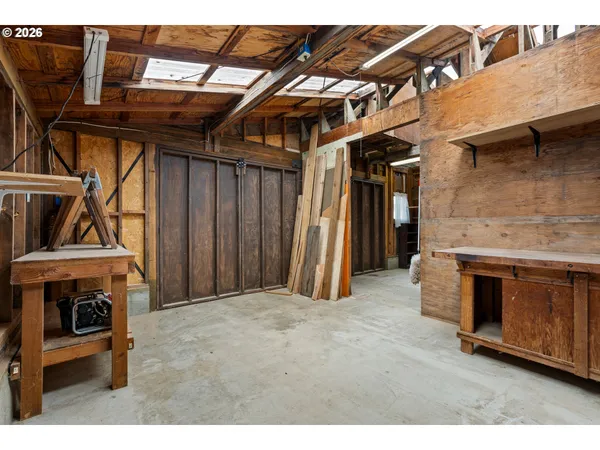 $570,472 | 3730 Amber Lane, Roseburg, OR 97471