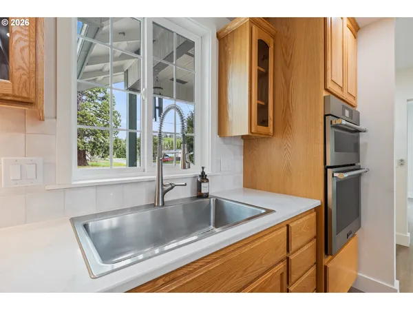 $570,472 | 3730 Amber Lane, Roseburg, OR 97471