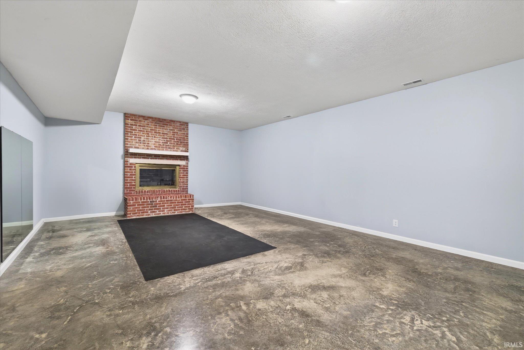 600 North Lower Birdie Galyan Road Bloomington, IN 47408 - Photo 29 of 31