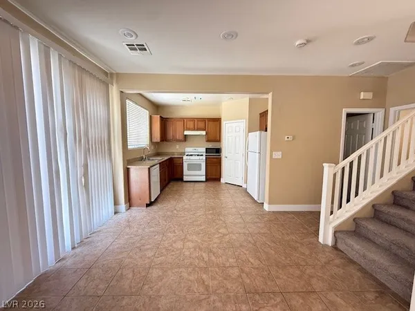 $2,250 | 5393 Bristol Bend Court, Las Vegas, NV 89135