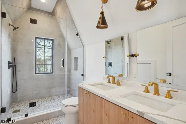 $5,300 | 51 New Street, Unit B, Montclair, NJ 07042